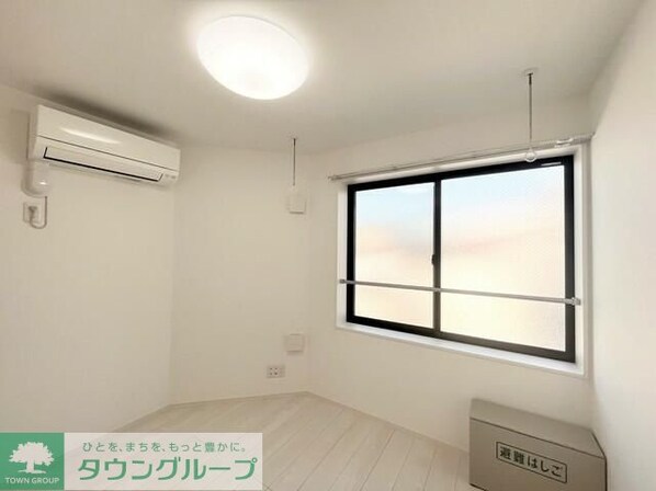 コンフォール新小岩の物件内観写真